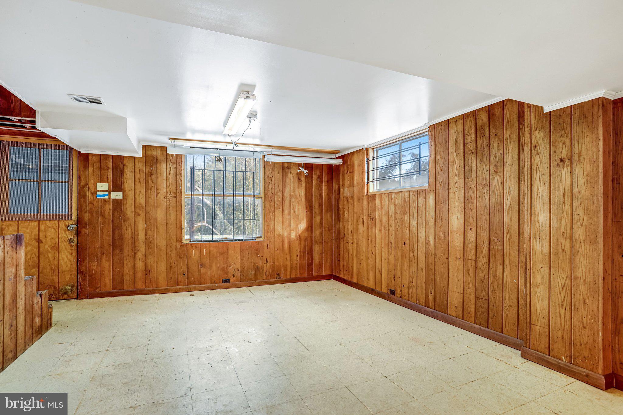 841 Bowie Road Rockville, MD 20852 - Photo 14 of 18 a view of an empty room with a window