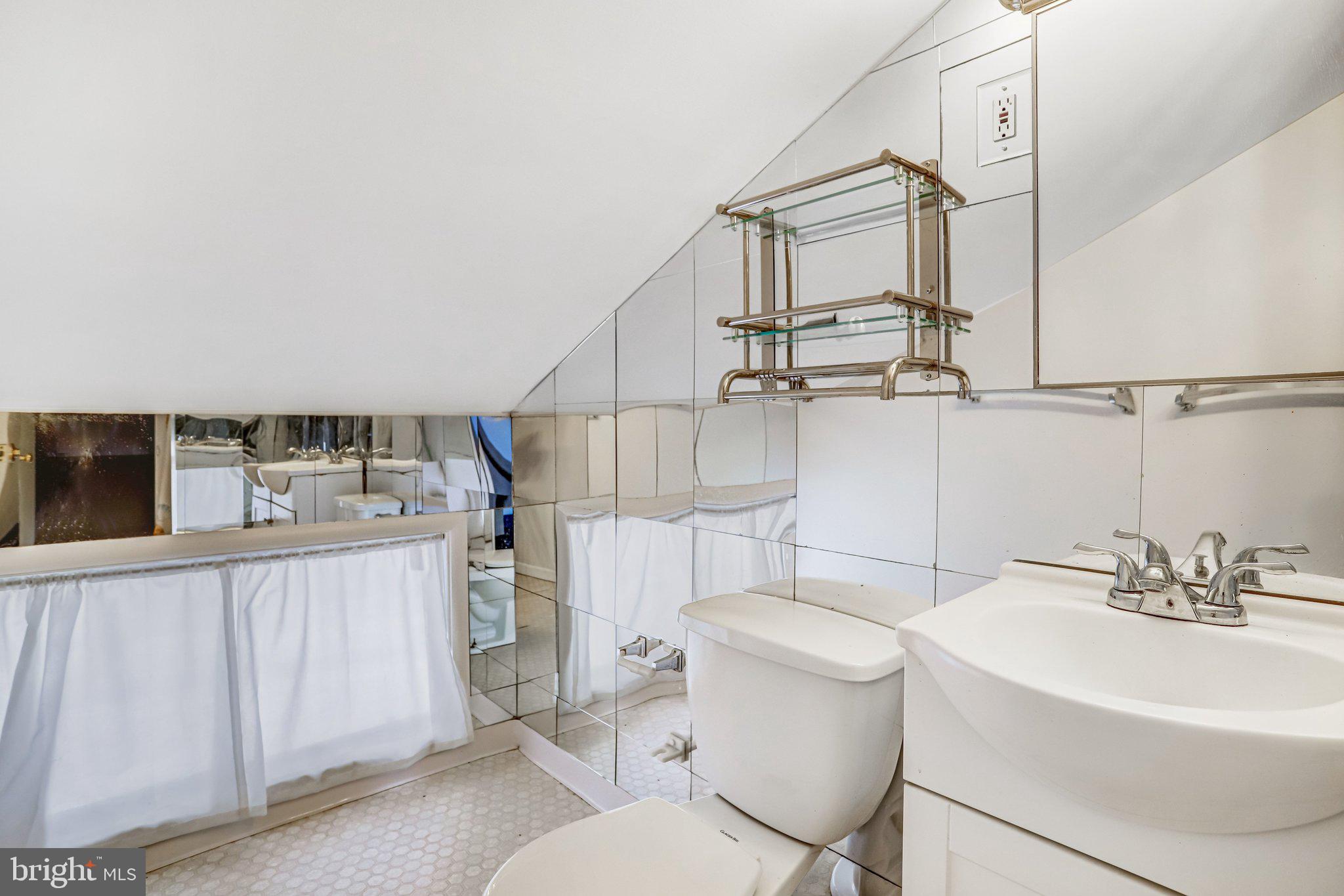 841 Bowie Road Rockville, MD 20852 - Photo 9 of 18