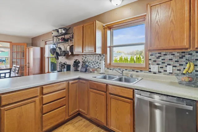 $460,000 | 502 Lorraine Drive, Edgerton, WI 53534