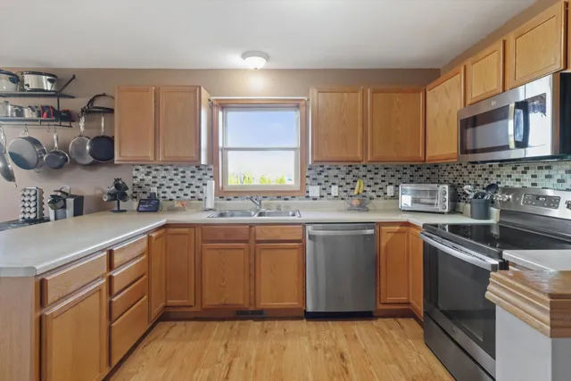 $460,000 | 502 Lorraine Drive, Edgerton, WI 53534