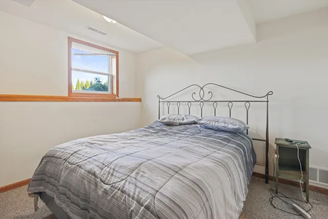 $460,000 | 502 Lorraine Drive, Edgerton, WI 53534