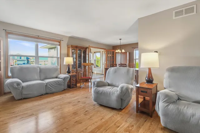 $460,000 | 502 Lorraine Drive, Edgerton, WI 53534