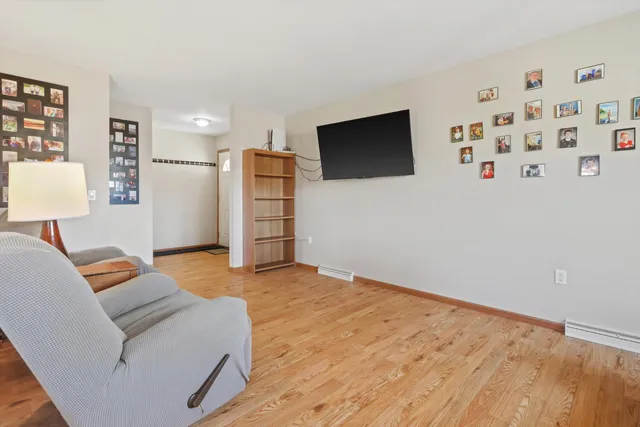 $460,000 | 502 Lorraine Drive, Edgerton, WI 53534