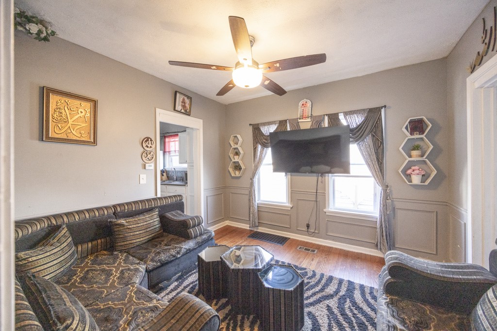 91 Independence Street Rochester, NY 14611 - Photo 7 of 44