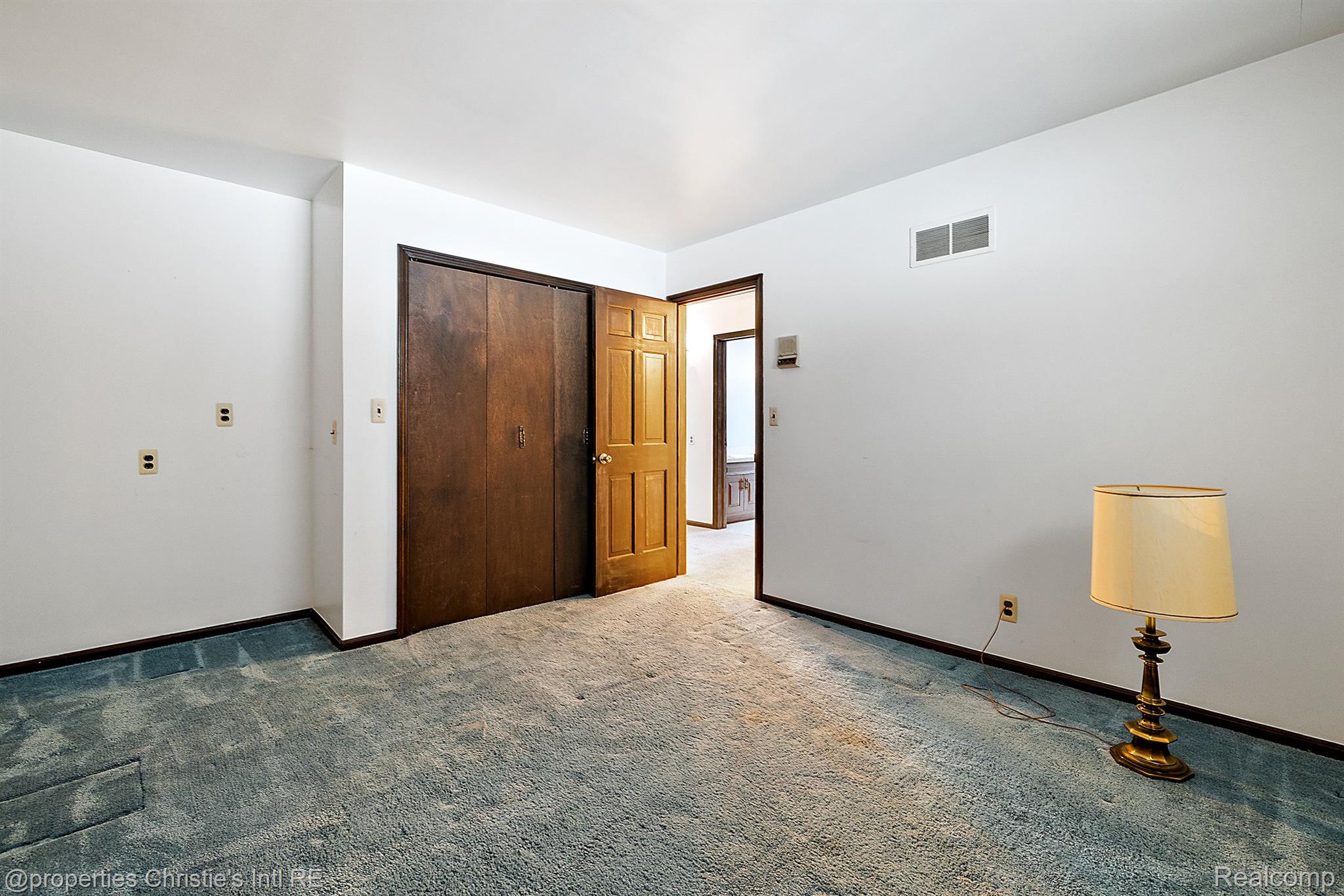74 Belle Meade Road Grosse Pointe, MI 48236 - Photo 37 of 50 Gallery Image 37