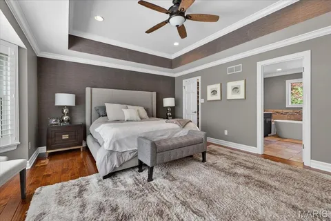 $1,300,000 | 1040 Wellington Terrace, Town and Country, MO 63017