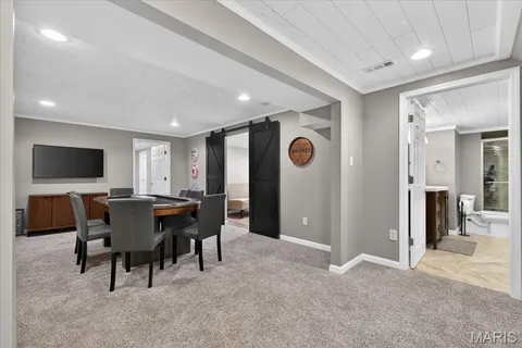 $1,300,000 | 1040 Wellington Terrace, Town and Country, MO 63017