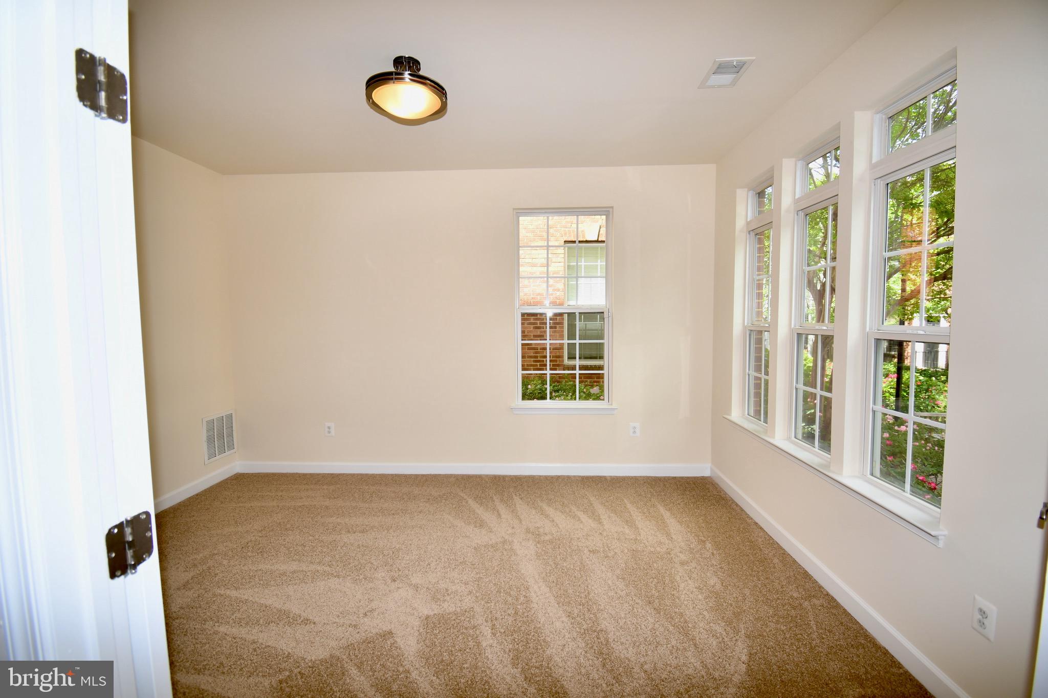 11665 Leesborough Circle Silver Spring, MD 20902 - Photo 37 of 82