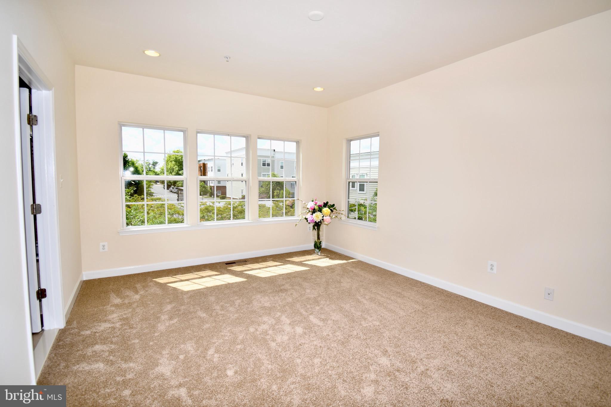 11665 Leesborough Circle Silver Spring, MD 20902 - Photo 73 of 82