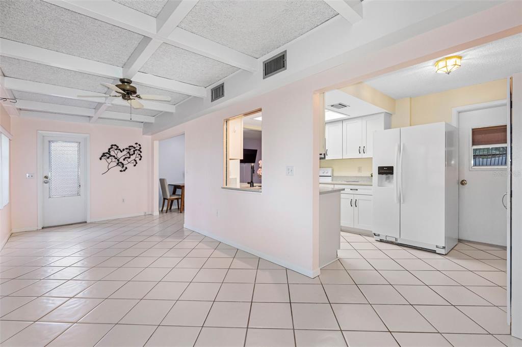 12200 Vonn Road, Unit 6B Largo, FL 33774 - Photo 20 of 42