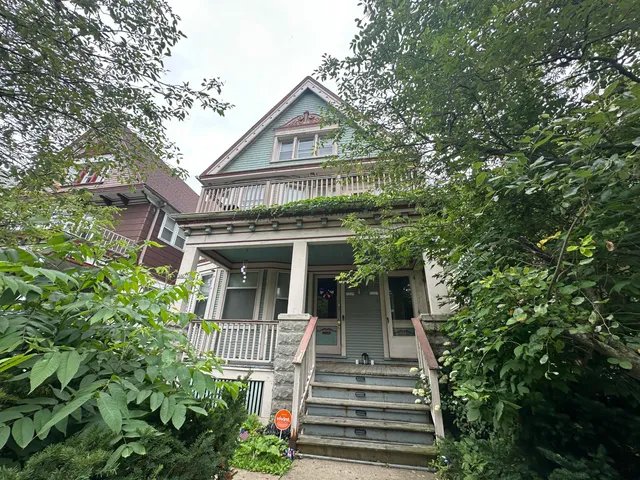 $234,000 | 3225 West Mc Kinley Boulevard, Unit 3227 3227A, Milwaukee, WI 53208