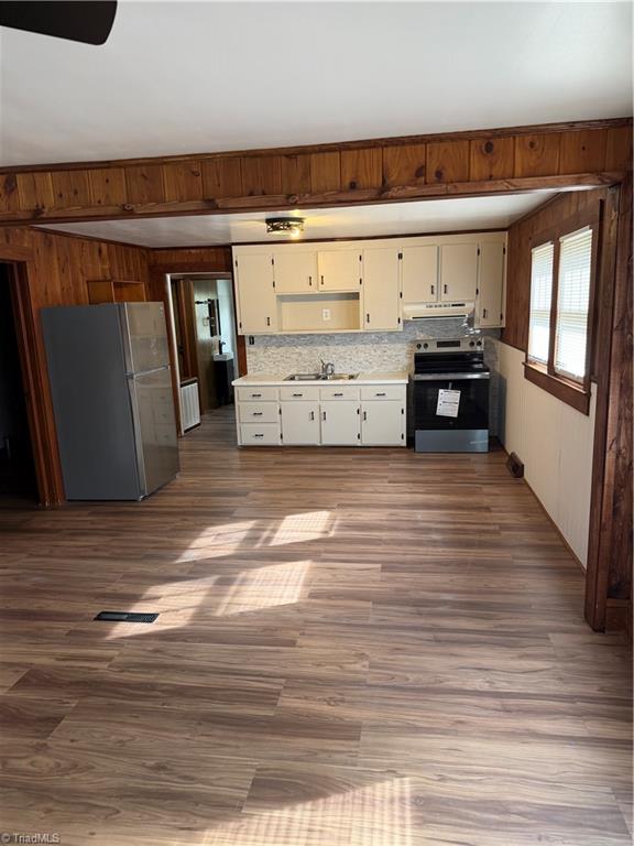 5121 Center Road Jonesville, NC 28642 - Photo 5 of 16