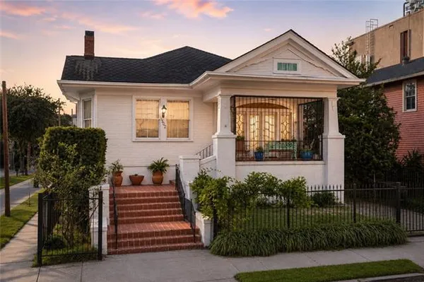 $1,050,000 | 1502 General Pershing Street, New Orleans, LA 70115