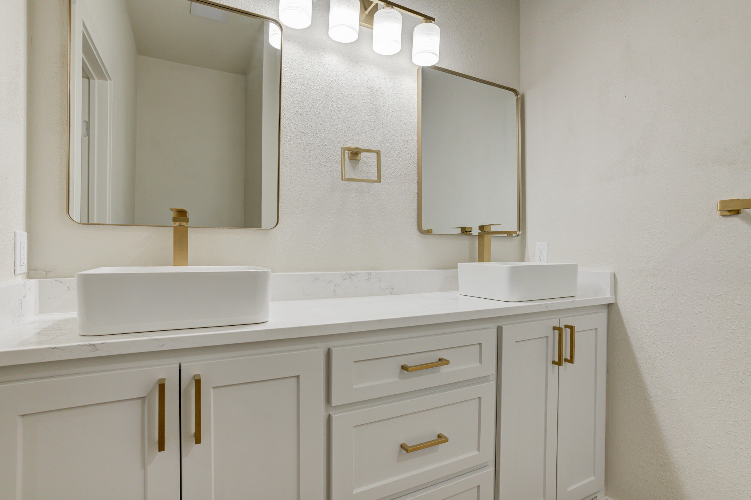 2218 58th Street Lubbock, TX 79412 - Photo 51 of 66 DSC09873_4_5_6_7