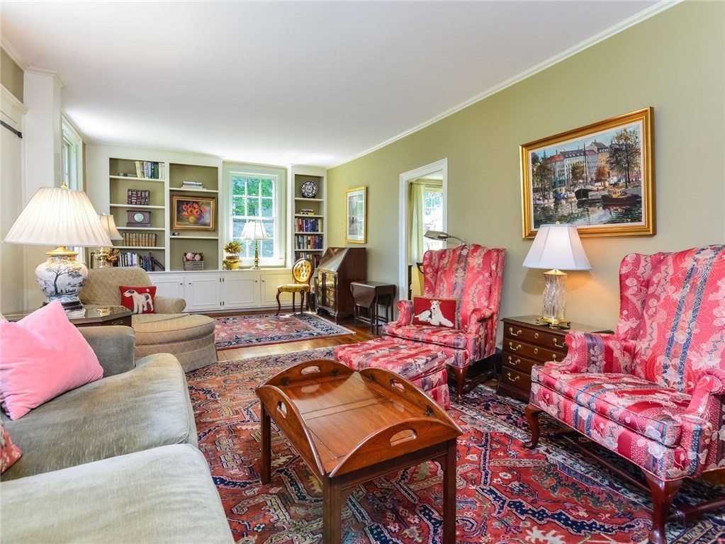 137 Great Road North Smithfield, RI 02896 - Photo 19 of 39