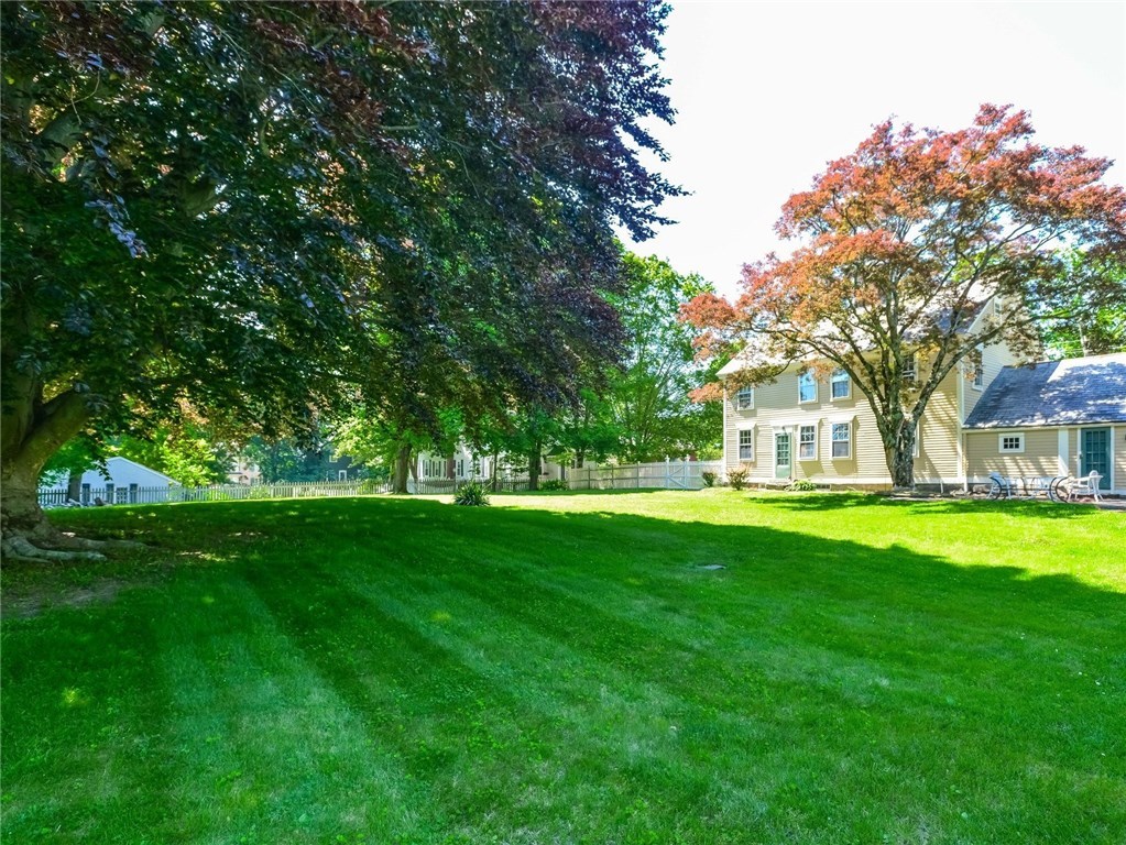 137 Great Road North Smithfield, RI 02896 - Photo 29 of 39