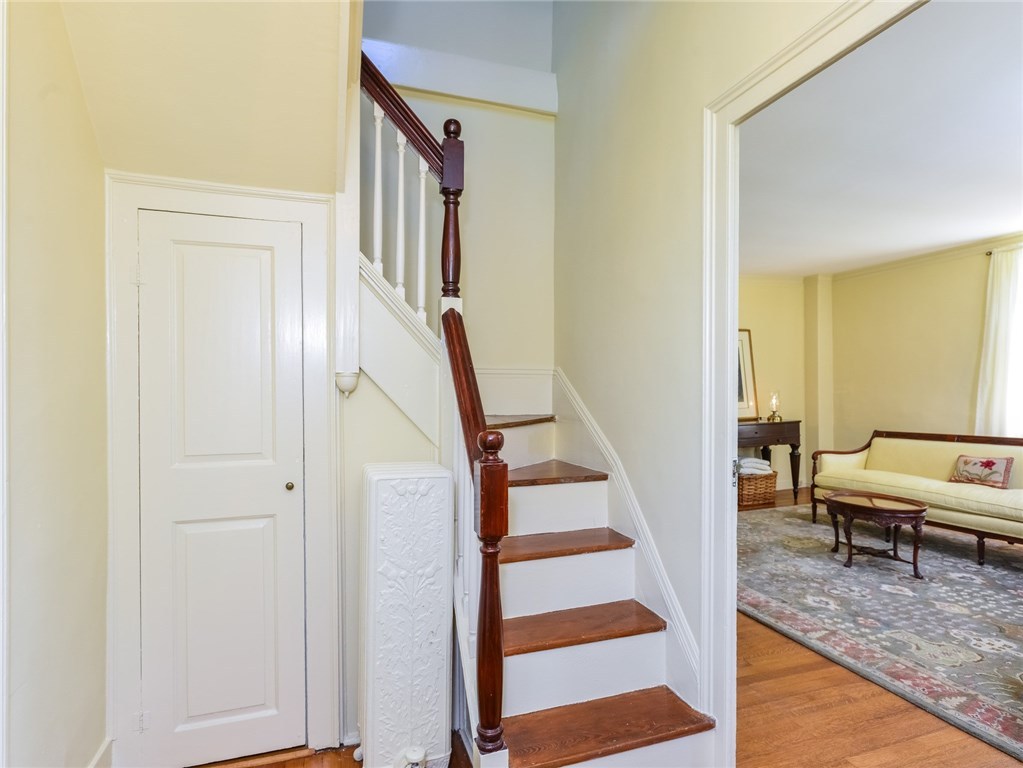 137 Great Road North Smithfield, RI 02896 - Photo 8 of 39