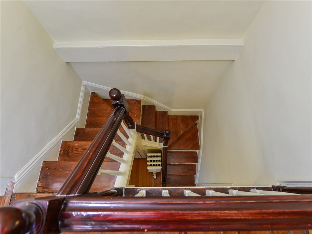 137 Great Road North Smithfield, RI 02896 - Photo 9 of 39
