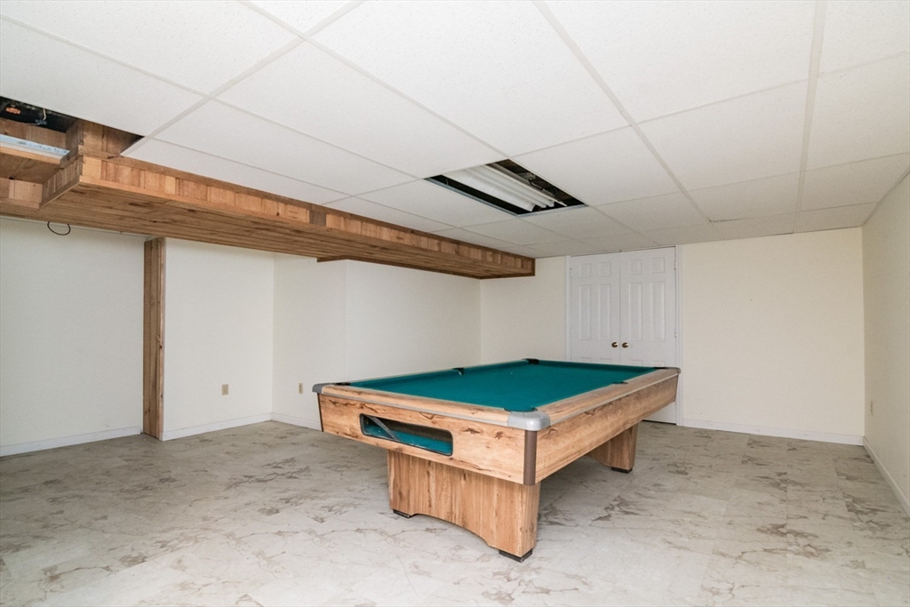100 Hilltop Road Longmeadow, MA 01106 - Photo 29 of 42
