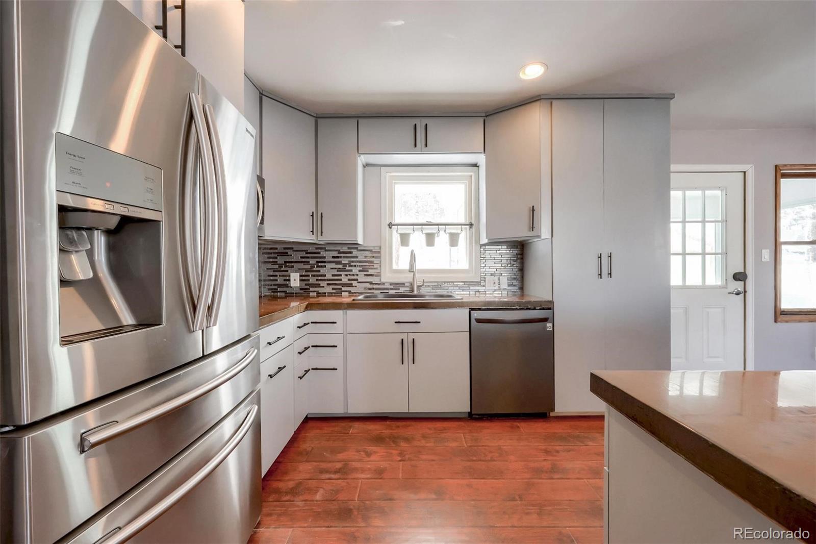 41 Yew Lane Bailey, CO 80421 - Photo 8 of 37