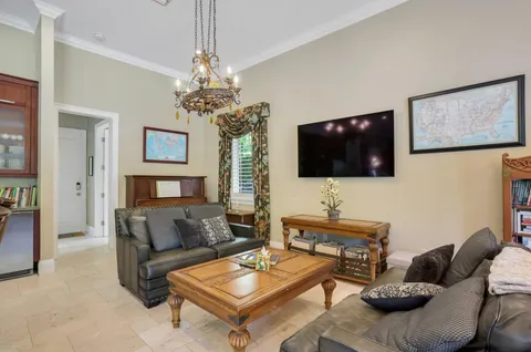 $3,150,000 | 2409 Northeast 12th Street, Fort Lauderdale, FL 33304