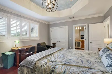 $3,150,000 | 2409 Northeast 12th Street, Fort Lauderdale, FL 33304