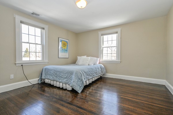 32 Mills Road Needham, MA 02494 - Photo 10 of 13