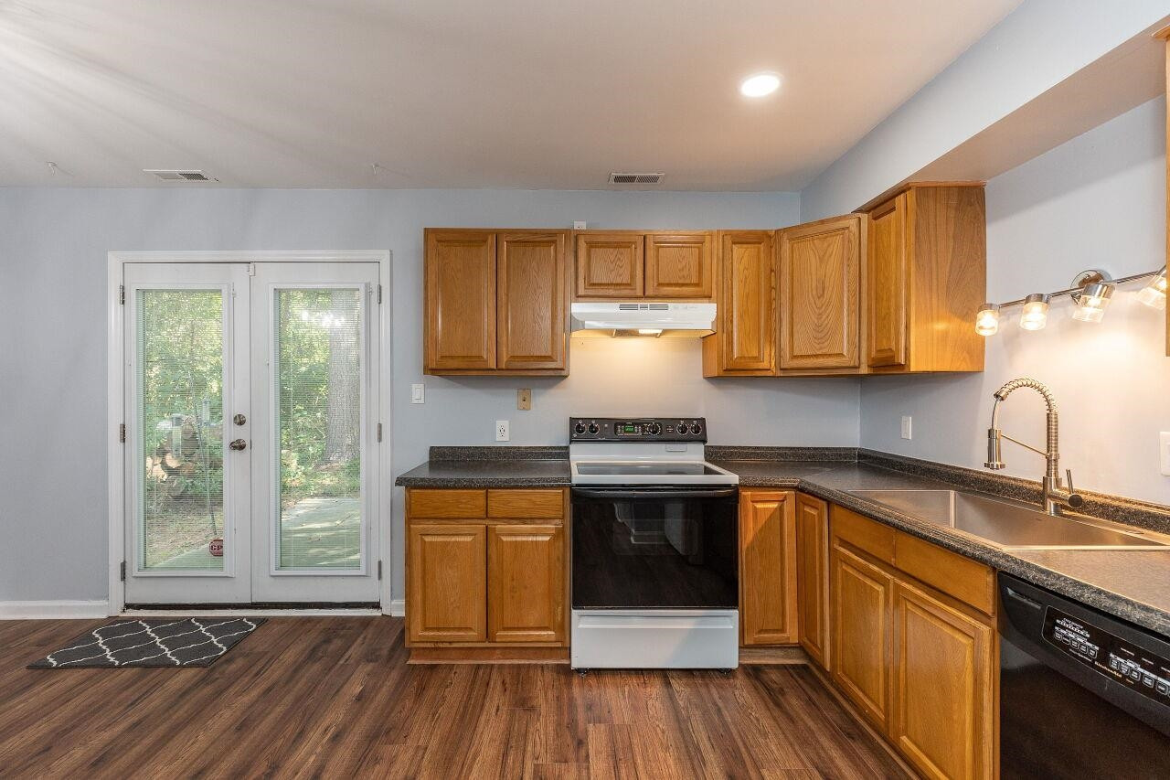 106 Rhum Place Garner, NC 27529 - Photo 9 of 31 Photo 9