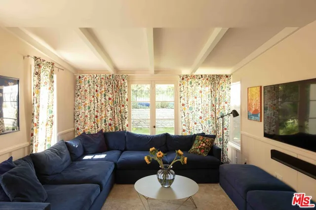 $7,100 | 881 Cumberland Road, Glendale, CA 91202