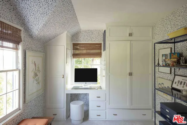 $7,100 | 881 Cumberland Road, Glendale, CA 91202