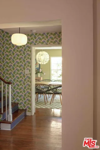 $7,100 | 881 Cumberland Road, Glendale, CA 91202