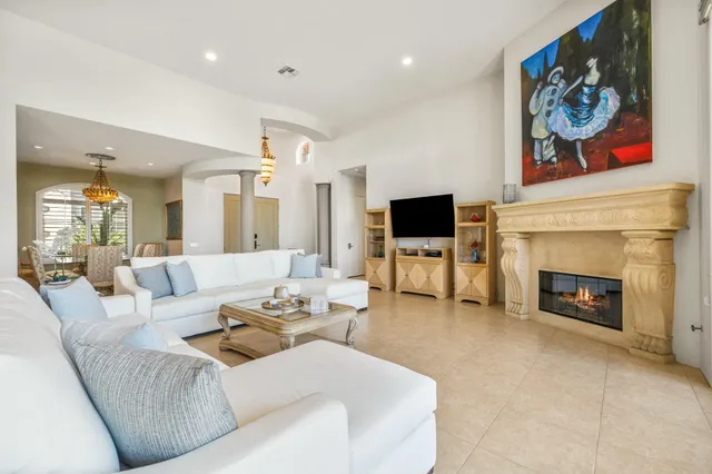 $9,000 | 48474 Vista Palomino, La Quinta, CA 92253