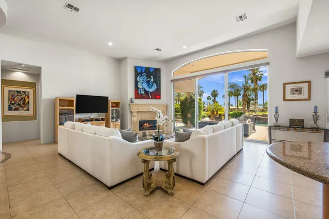 $9,000 | 48474 Vista Palomino, La Quinta, CA 92253