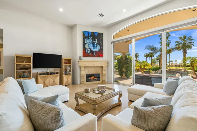 $9,000 | 48474 Vista Palomino, La Quinta, CA 92253