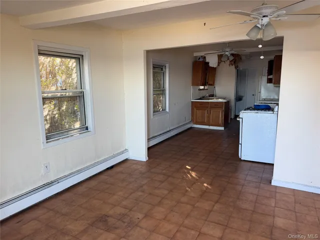 $1,100,000 | 512 Minnieford Avenue | City Island