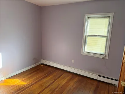 $1,100,000 | 512 Minnieford Avenue | City Island