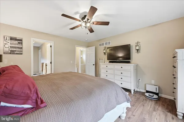 $399,900 | 1363 Perry Drive, Denver, PA 17517