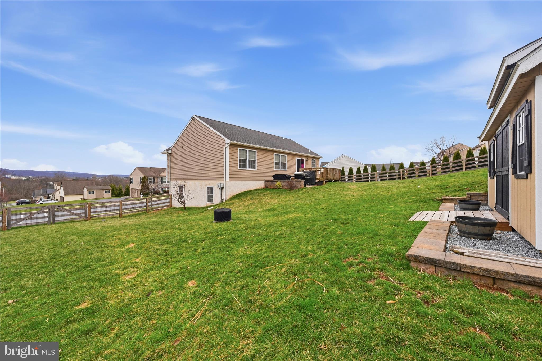 1363 Perry Drive Denver, PA 17517 - Photo 25 of 28 Yard