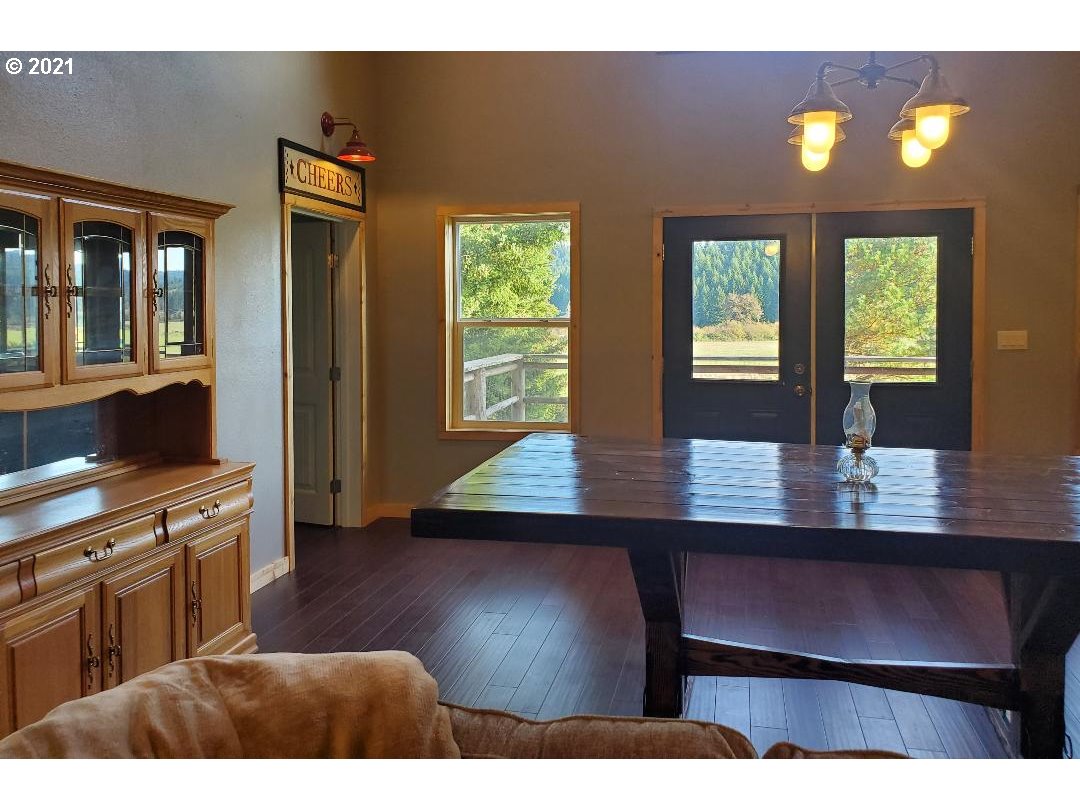 27657 Siuslaw Road Lorane, OR 97451 - Photo 6 of 18 Gallery Image 6