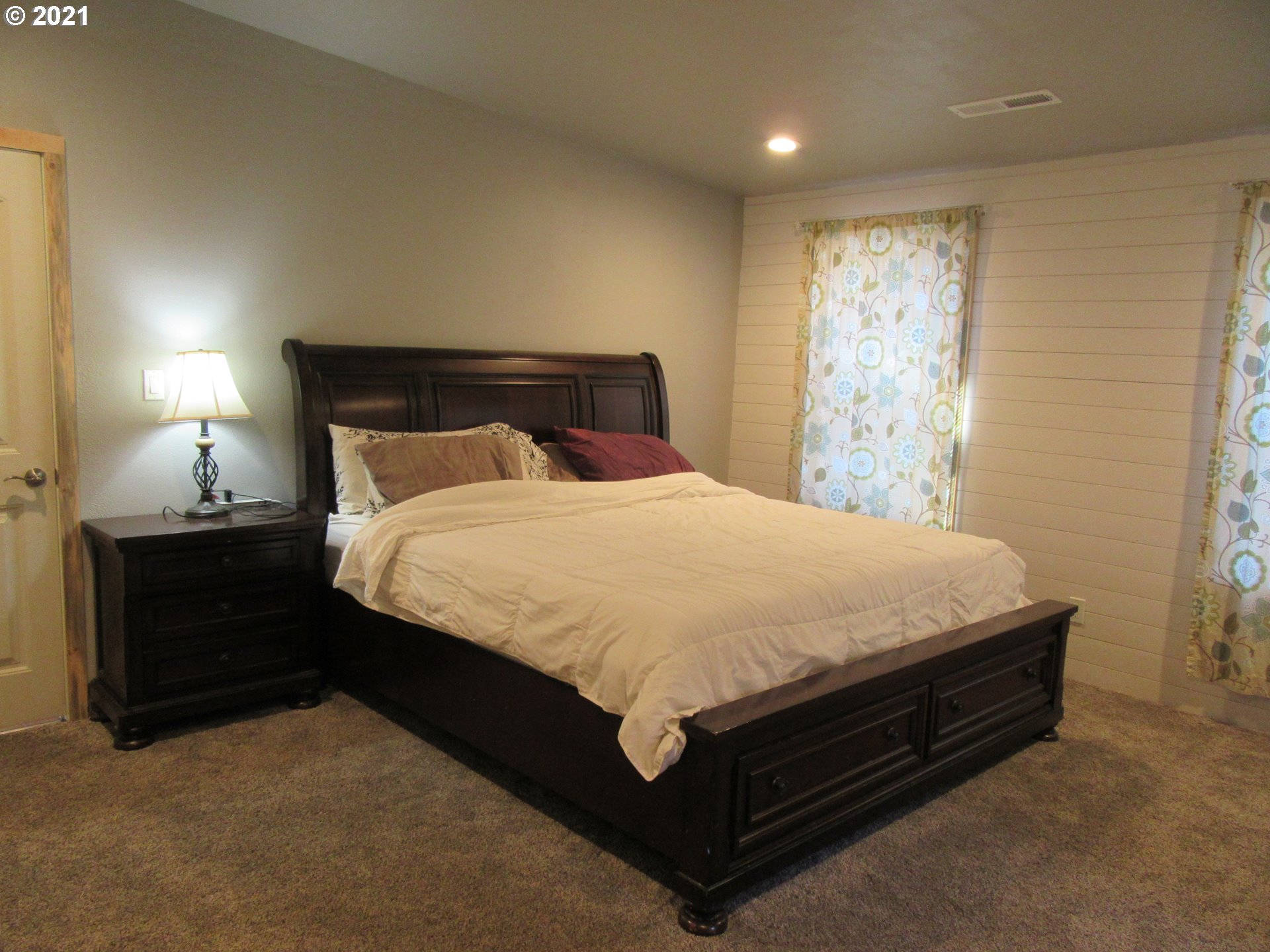27657 Siuslaw Road Lorane, OR 97451 - Photo 10 of 18 Gallery Image 10