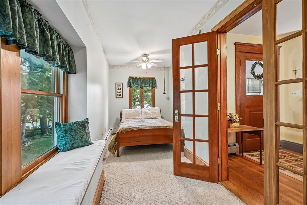 615 Mammoth Road Dracut, MA 01826 - Photo 20 of 41