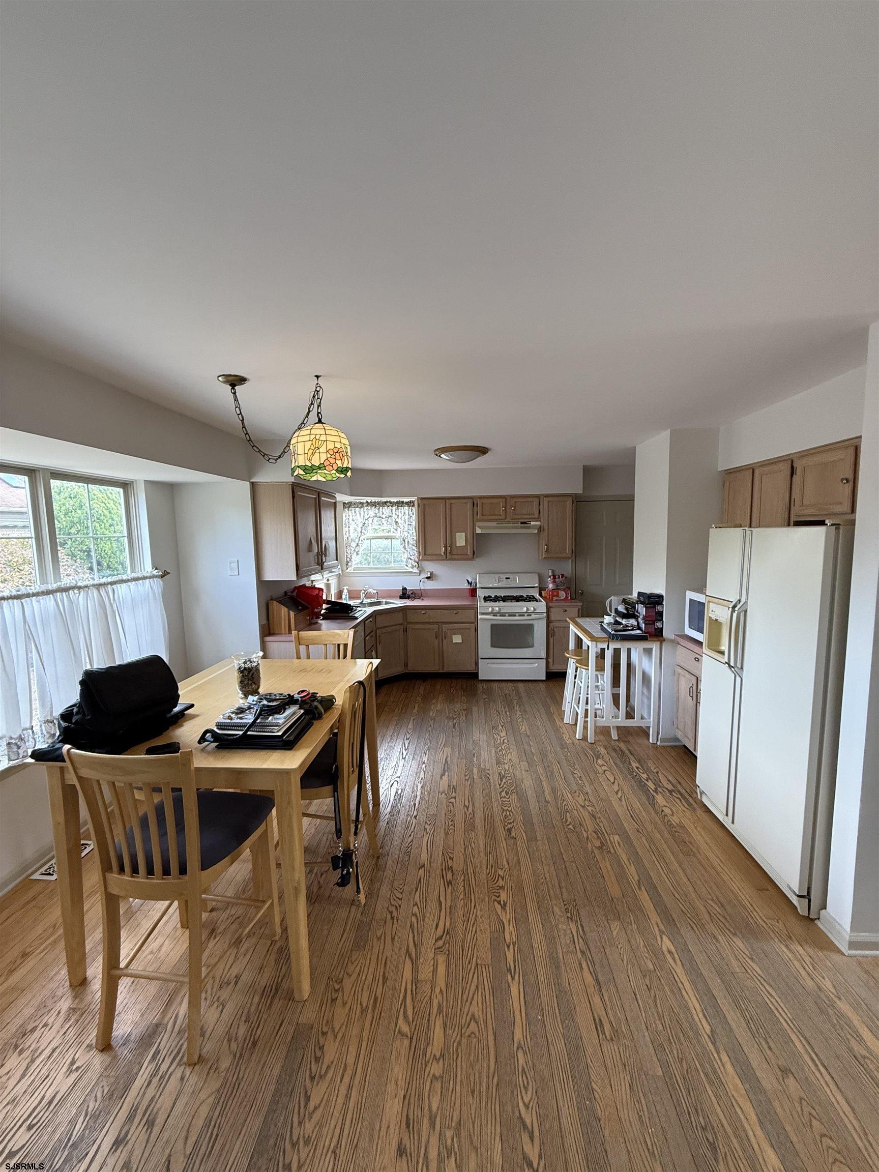 3 Teaberry Lane Riverside, NJ 08075 - Photo 6 of 11 a living room with furniture and a wooden floor