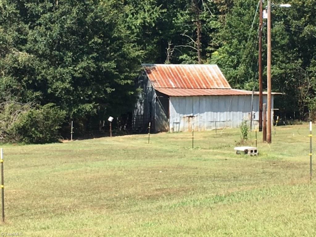 482 Shady Grove Road Eden, NC 27288 - Photo 22 of 27 Gallery Image 22