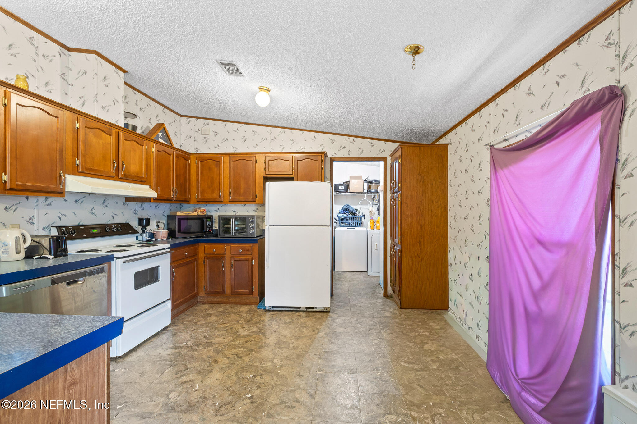 671 Cousintown Road Interlachen, FL 32148 - Photo 5 of 17 Kitchen