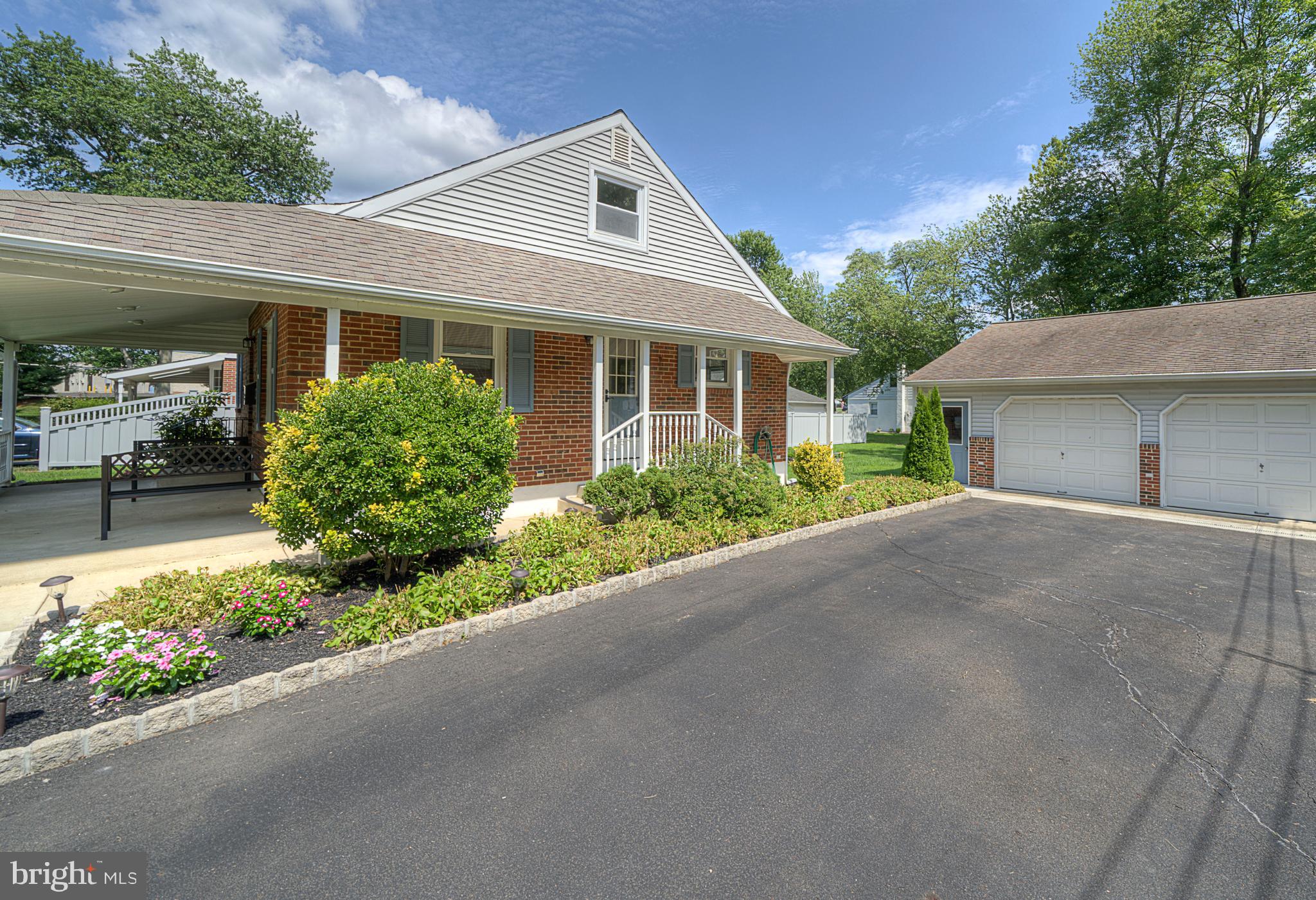 287 Greene Road Warminster, PA 18974 - Photo 2 of 43