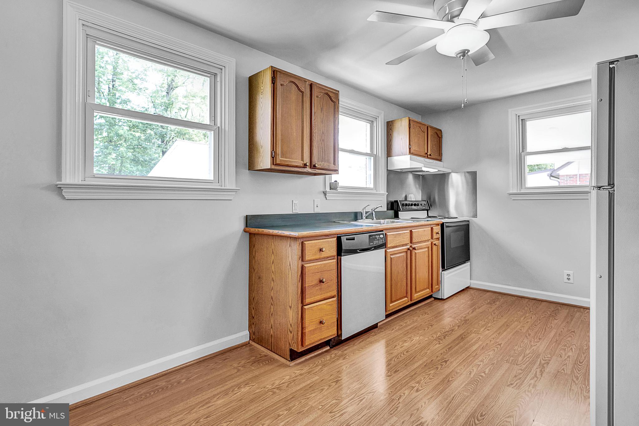 287 Greene Road Warminster, PA 18974 - Photo 11 of 43