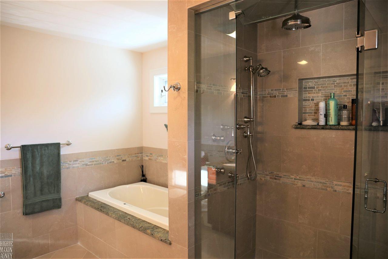 329 Ridgemont Road Grosse Pointe Farms, MI 48236 - Photo 20 of 26