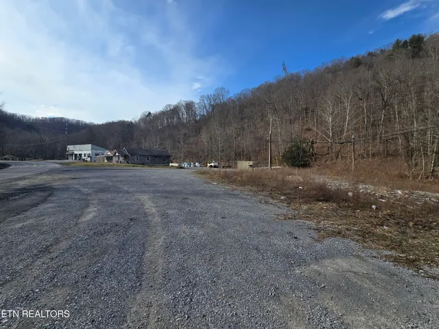 $55,000 | 8426 Highway 421, Pennington Gap, VA 24277