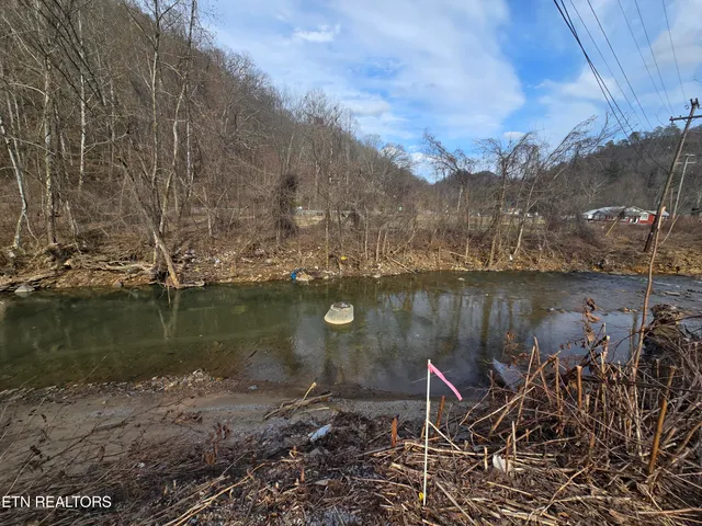 $55,000 | 8426 Highway 421, Pennington Gap, VA 24277