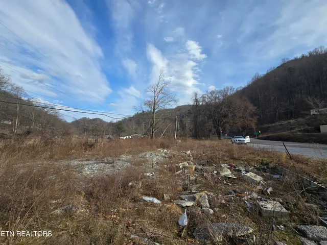 $55,000 | 8426 Highway 421, Pennington Gap, VA 24277